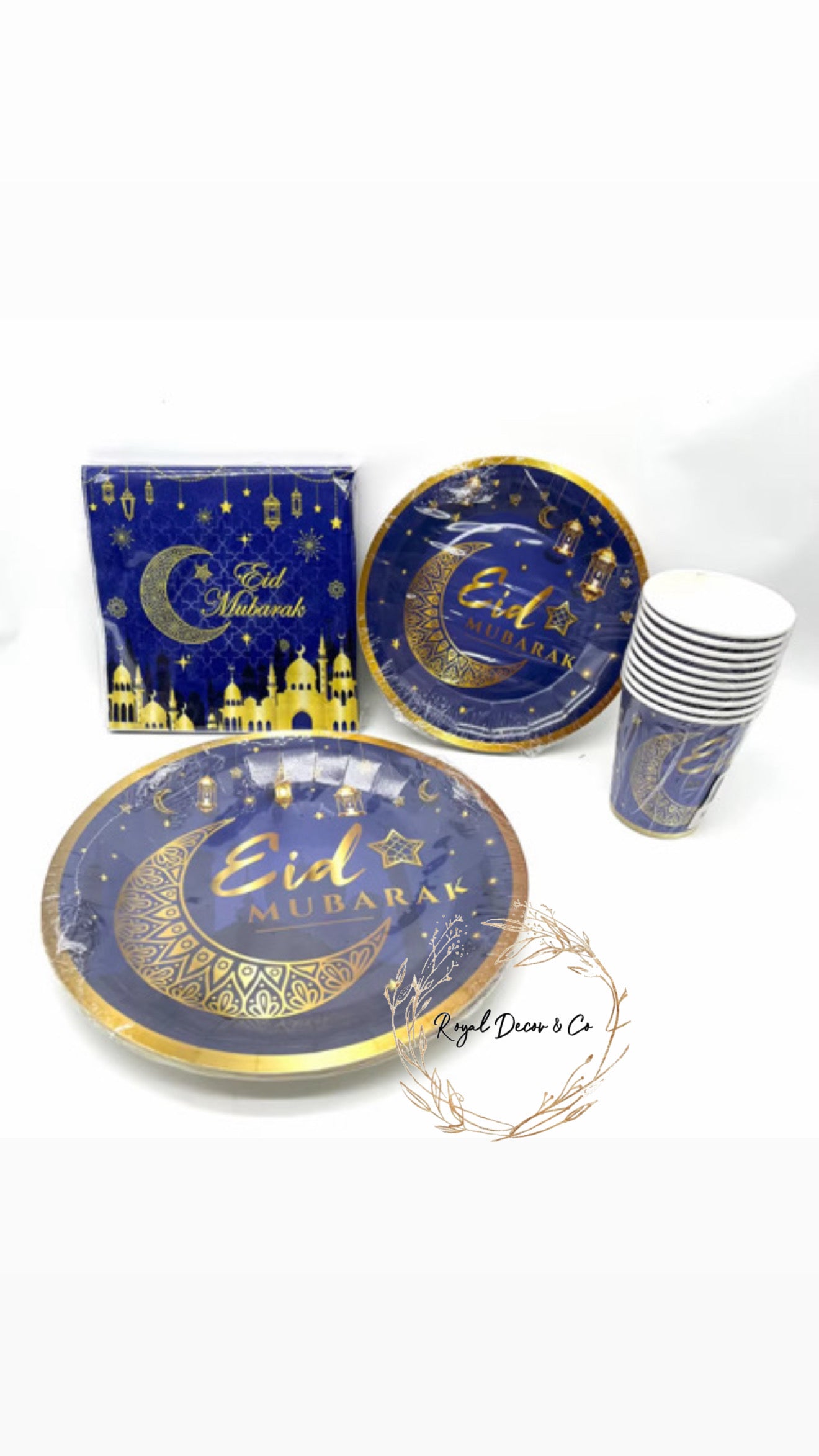 Blue Eid Mubarak cardboard dinner set